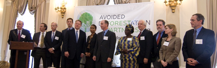 picture of lunch speakers and NGO presidents